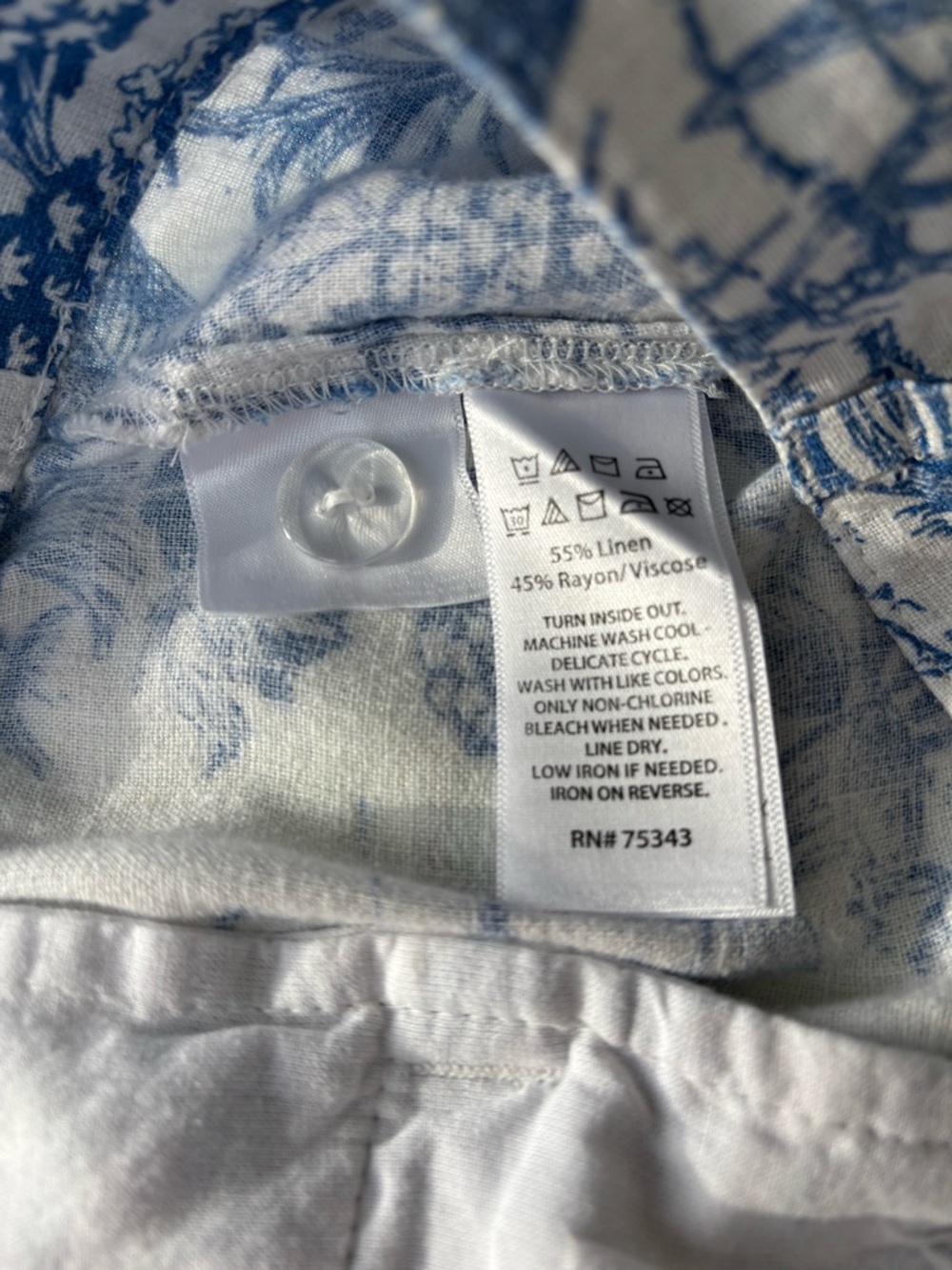 Linen shorts, blue/ white floral - Picture 5 of 7